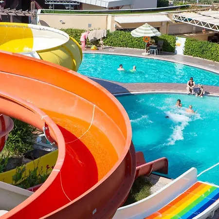Gold 2+1 Main Building With Free Aquapark Apartment