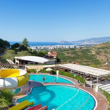 Gold 2+1 Main Building With Free Aquapark Apartment
