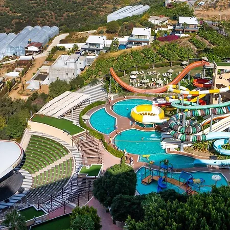 Gold 2+1 Main Building With Free Aquapark *