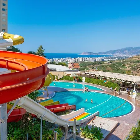Gold 2+1 Main Building With Free Aquapark * Alanya