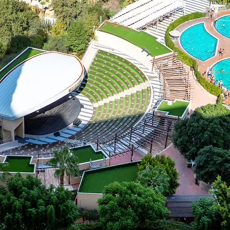 Gold 2+1 Main Building With Free Aquapark Apartment Alanya
