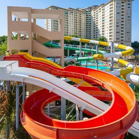 Apartment Gold 2+1 Main Building With Free Aquapark Alanya