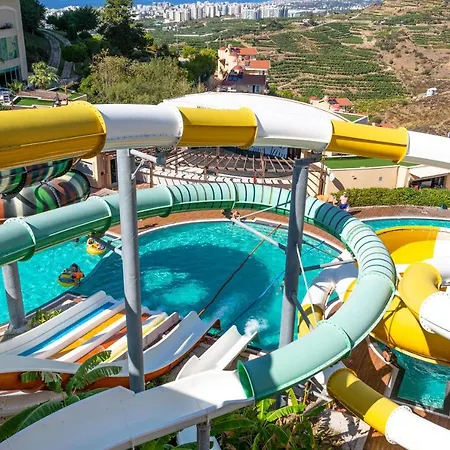 Gold 2+1 Main Building With Free Aquapark