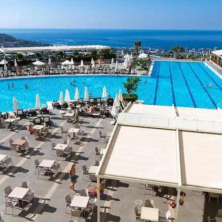 Gold 2+1 Main Building With Free Aquapark * Alanya