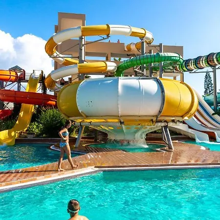 Gold 2+1 Main Building With Free Aquapark
