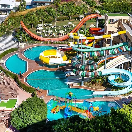 Gold 2+1 Main Building With Free Aquapark Apartment