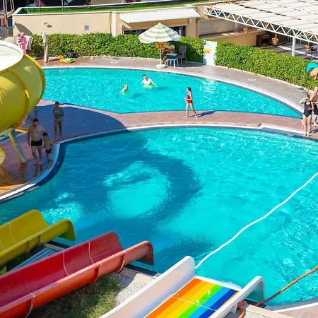 Gold 2+1 Main Building With Free Aquapark * Alanya