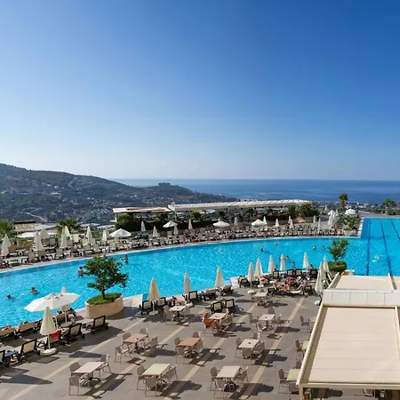 Gold 2+1 Main Building With Free Aquapark * Alanya